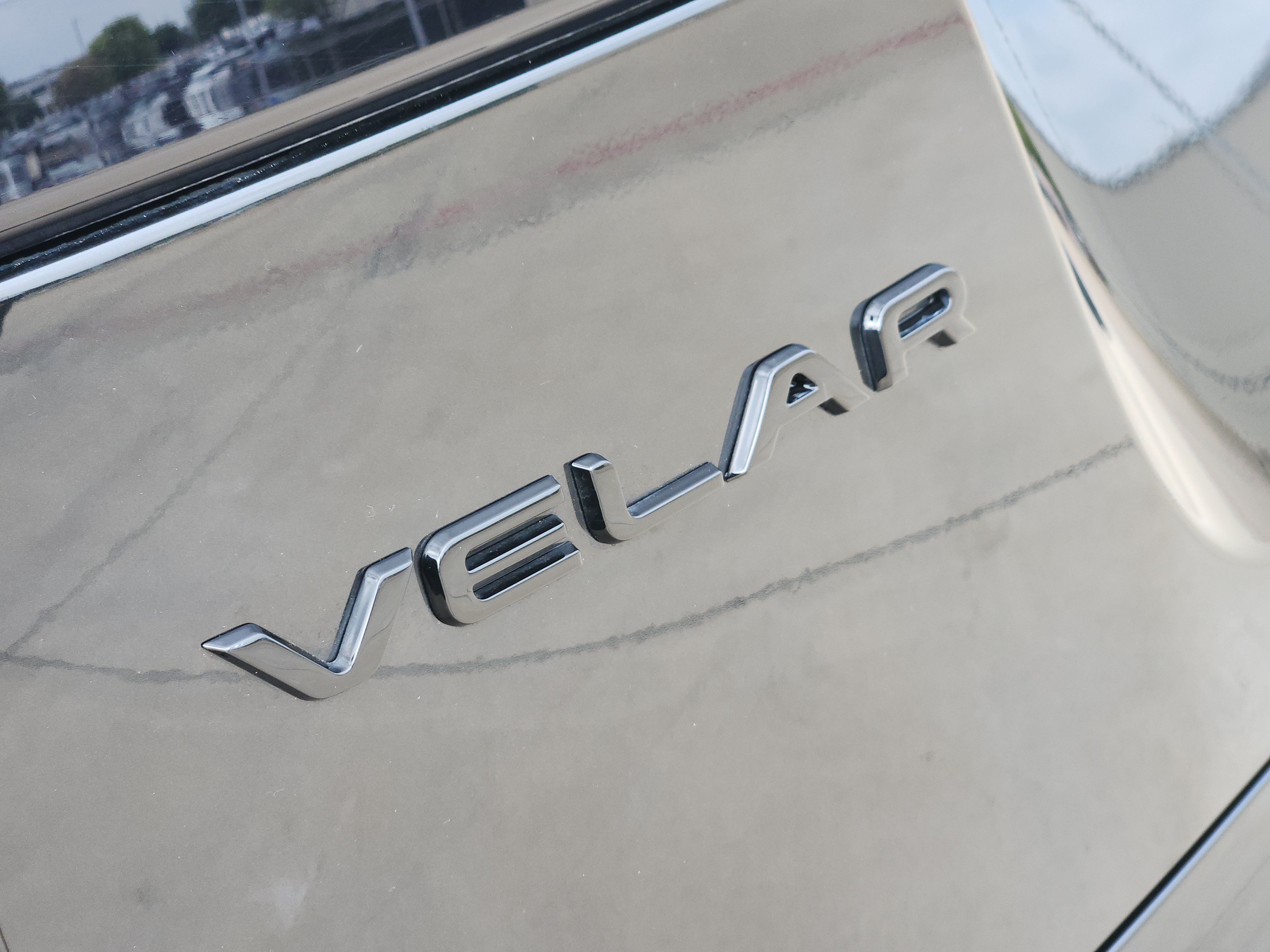 Used 2026 Land Rover Range Rover Velar Dynamic SE AWD/4WD image 34