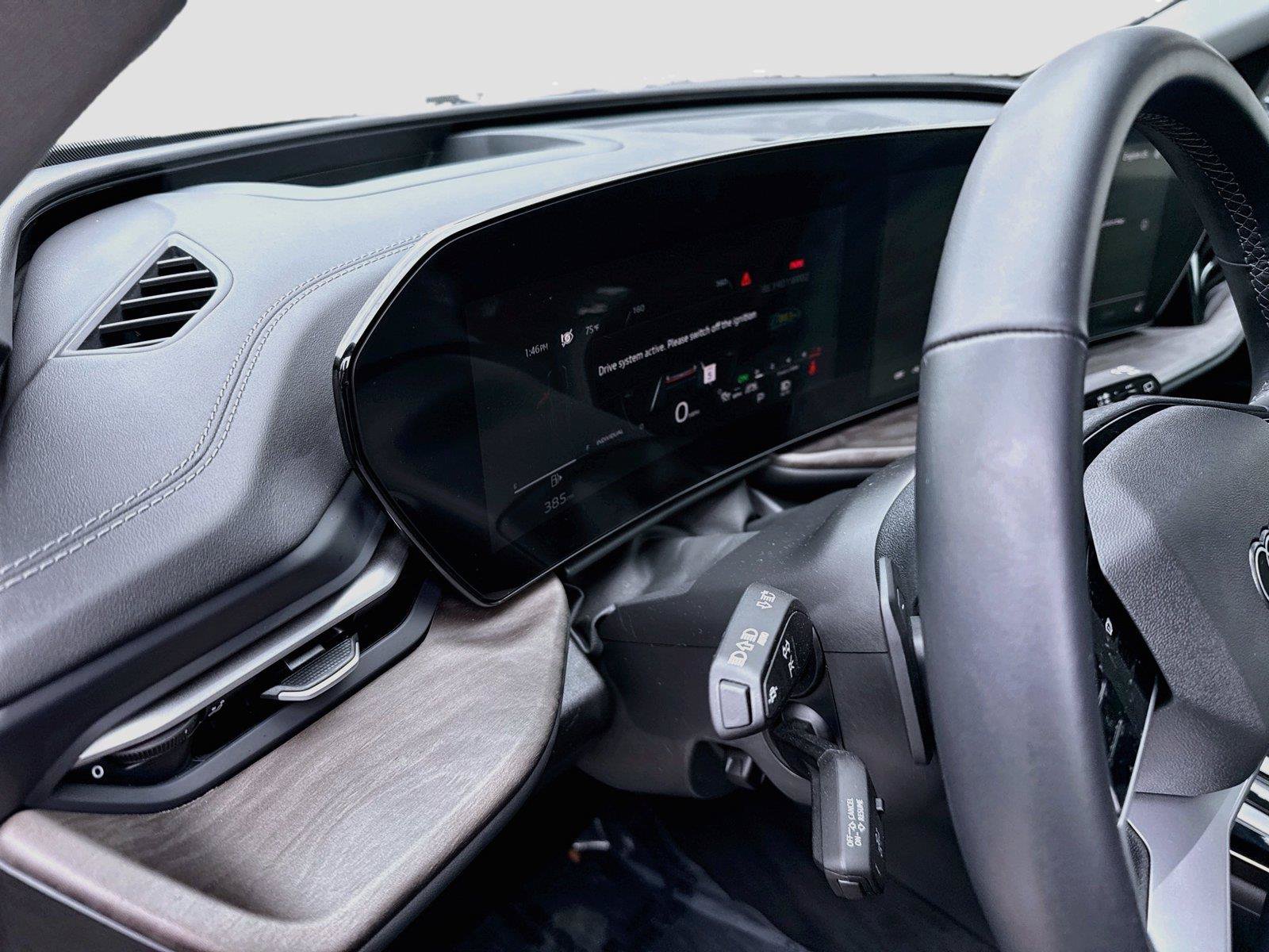 Certified 2025 Audi Q5 Premium AWD/4WD image 9