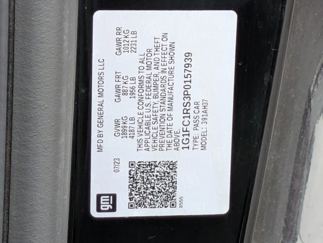 Used 2023 Chevrolet Camaro LT RWD image 15