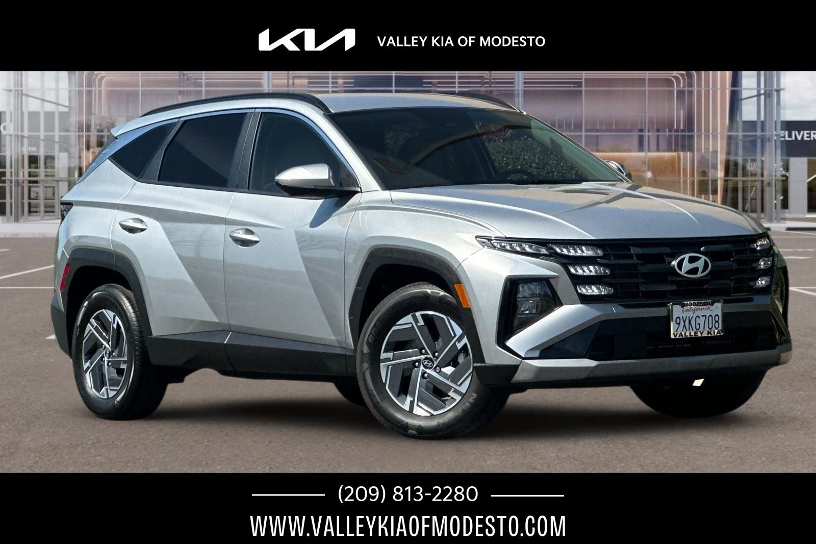 Used 2025 Hyundai Tucson Blue image 1