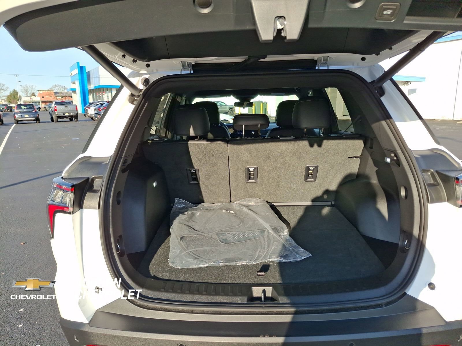 Used 2026 Chevrolet Equinox LT w/ Convenience Package II image 19