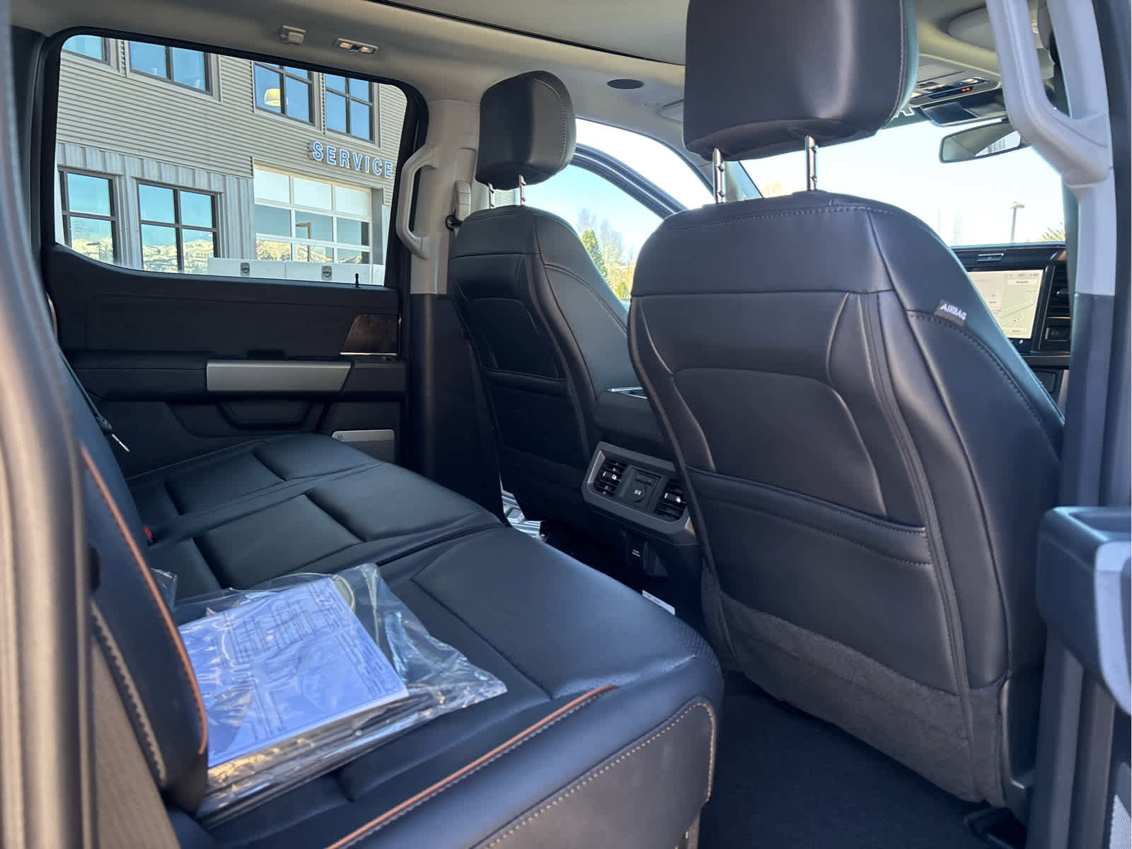 New 2026 Ford F250 Lariat w/ Black Appearance Package image 23