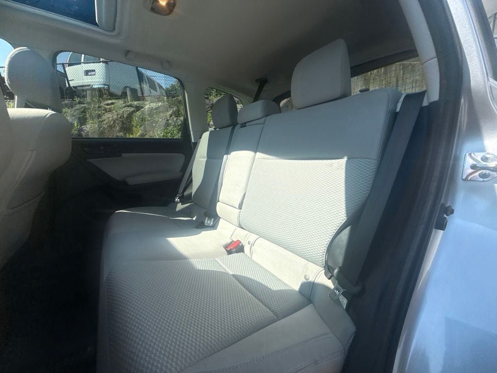 Used 2018 Subaru Forester 2.5i Premium AWD/4WD image 19