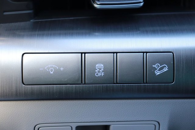 Used 2025 Hyundai Kona SEL image 21