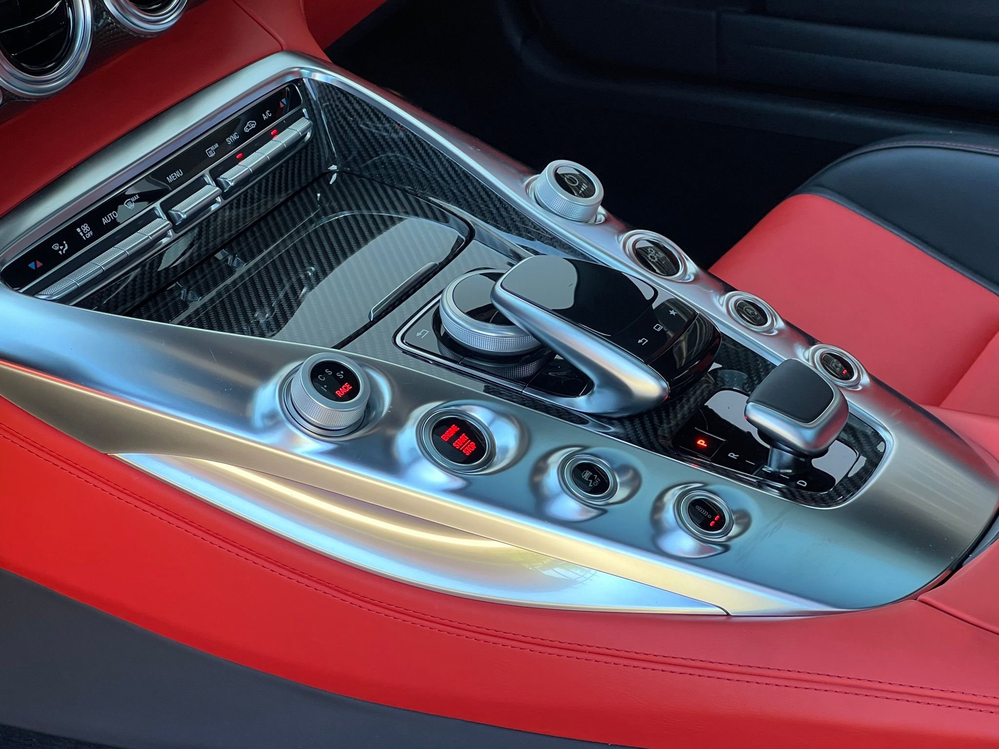 Used 2016 Mercedes-Benz AMG GT S image 27