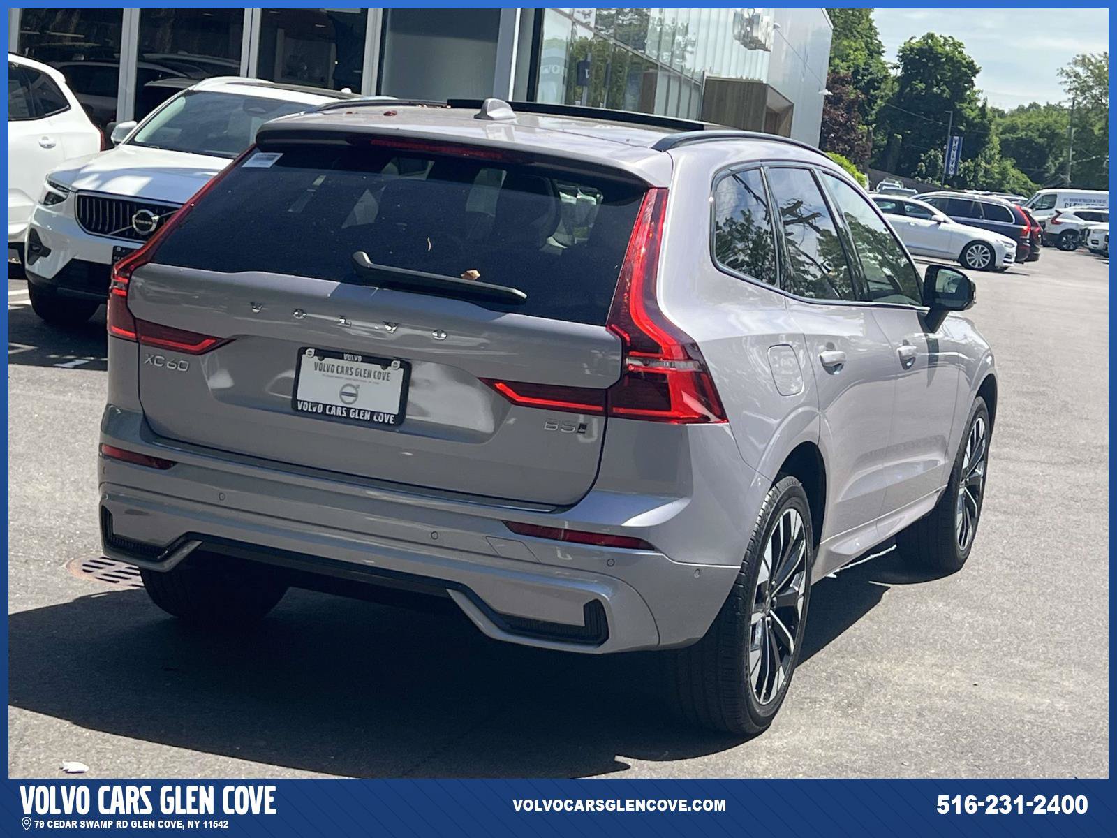 Used 2026 Volvo XC60 B5 Plus w/ Protection Package Premier AWD/4WD image 7