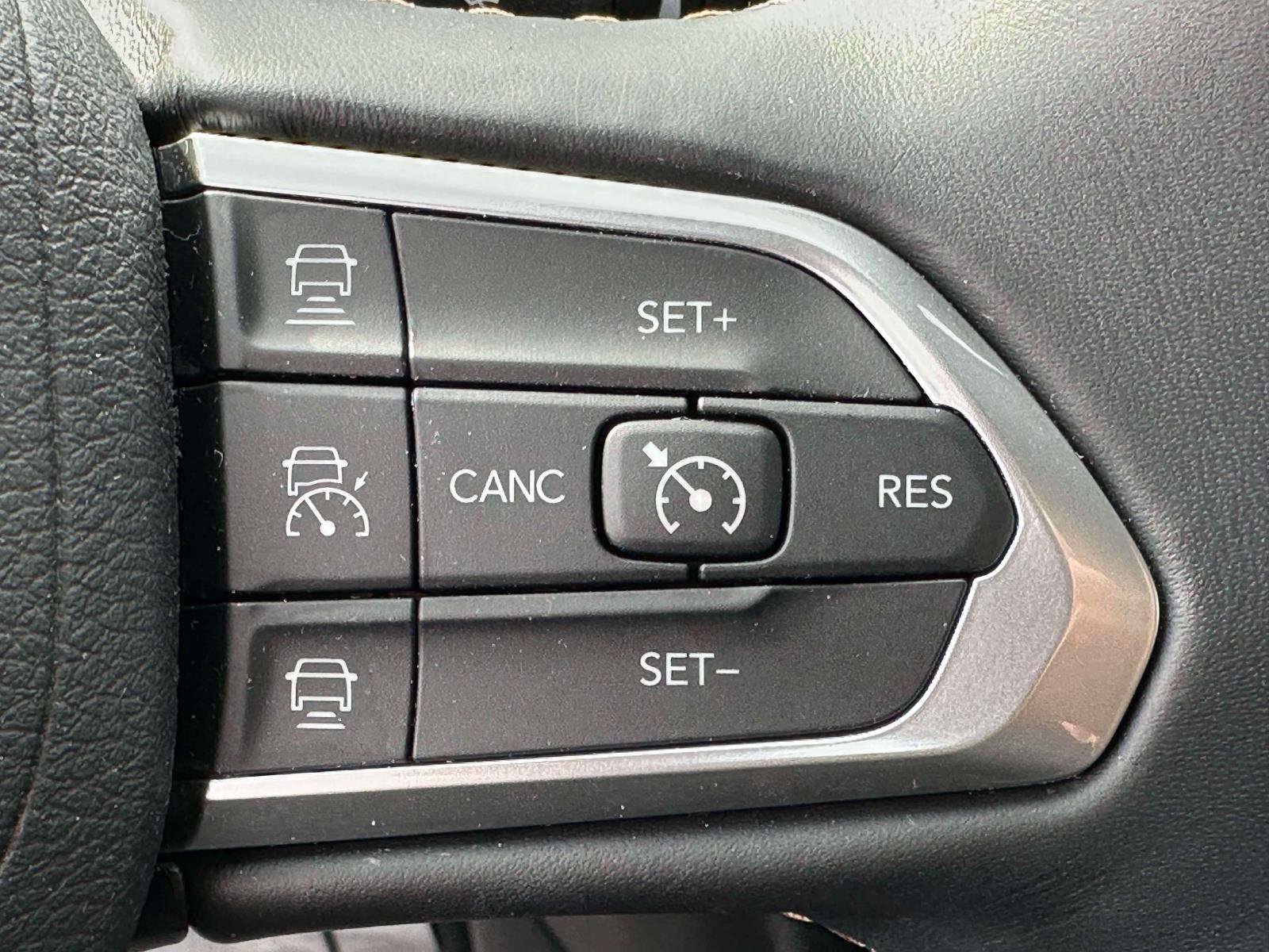 Used 2022 Jeep Compass Limited image 21