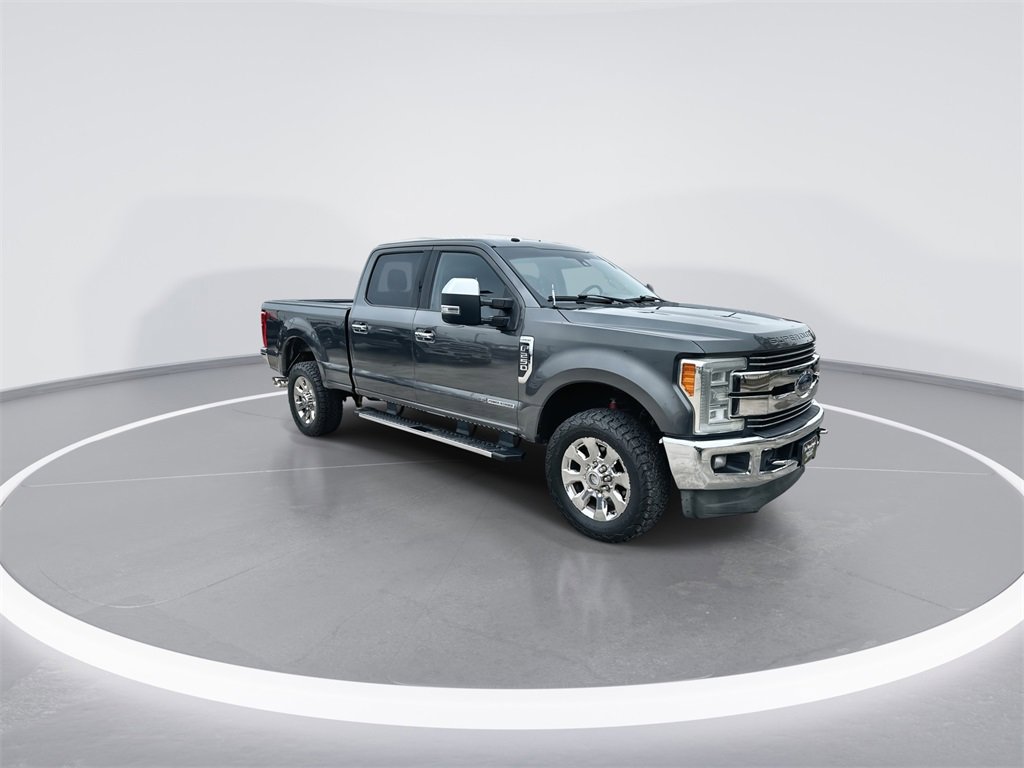 Used 2017 Ford F250 Lariat w/ Lariat Ultimate Package image 2
