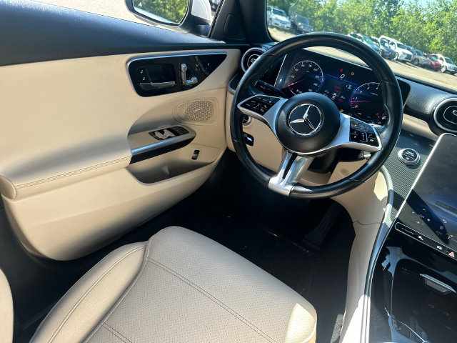 Used 2025 Mercedes-Benz C 300 4MATIC Sedan image 20