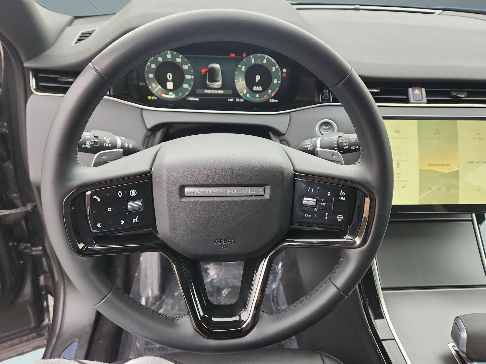 Used 2024 Land Rover Range Rover Evoque Dynamic SE image 26