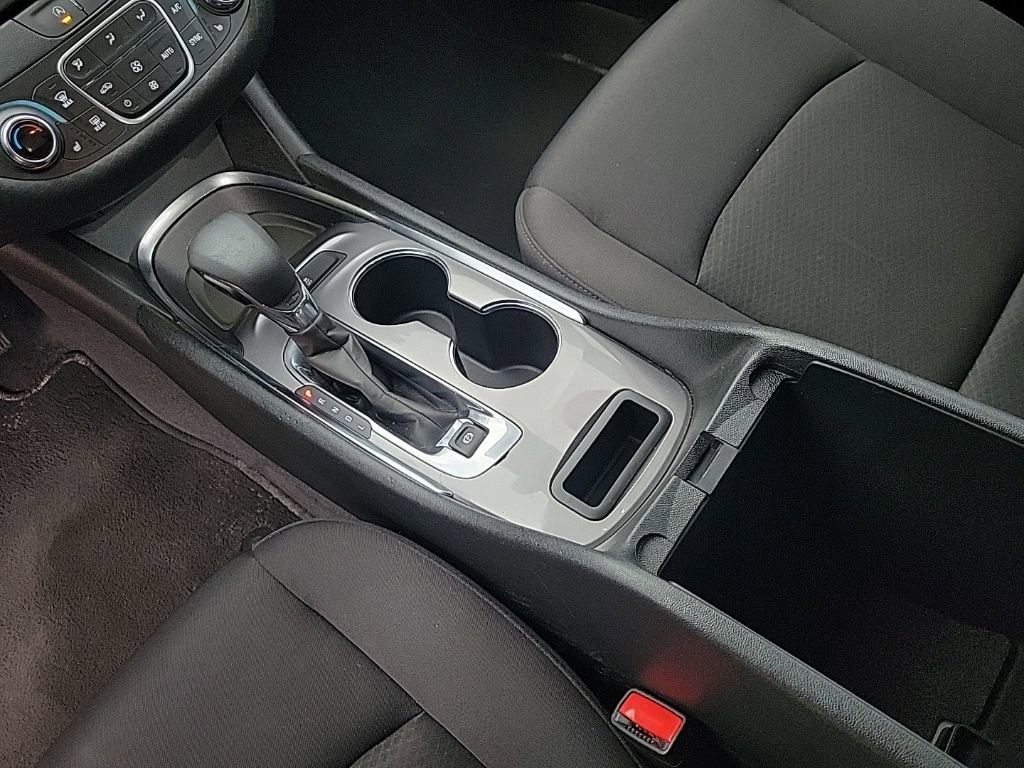 Used 2023 Chevrolet Malibu LT FWD image 9