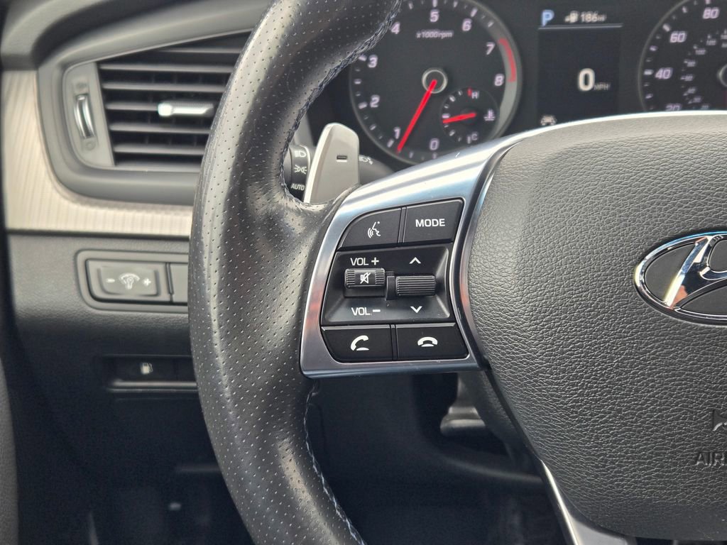 Used 2018 Hyundai Sonata Limited image 41