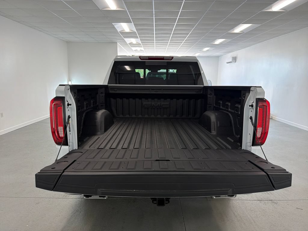 New 2026 GMC Sierra 1500 SLT w/ SLT Premium Plus Package AWD/4WD image 8