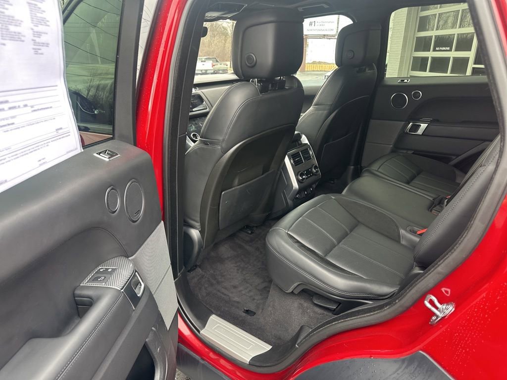 Used 2020 Land Rover Range Rover Sport HST AWD/4WD image 28