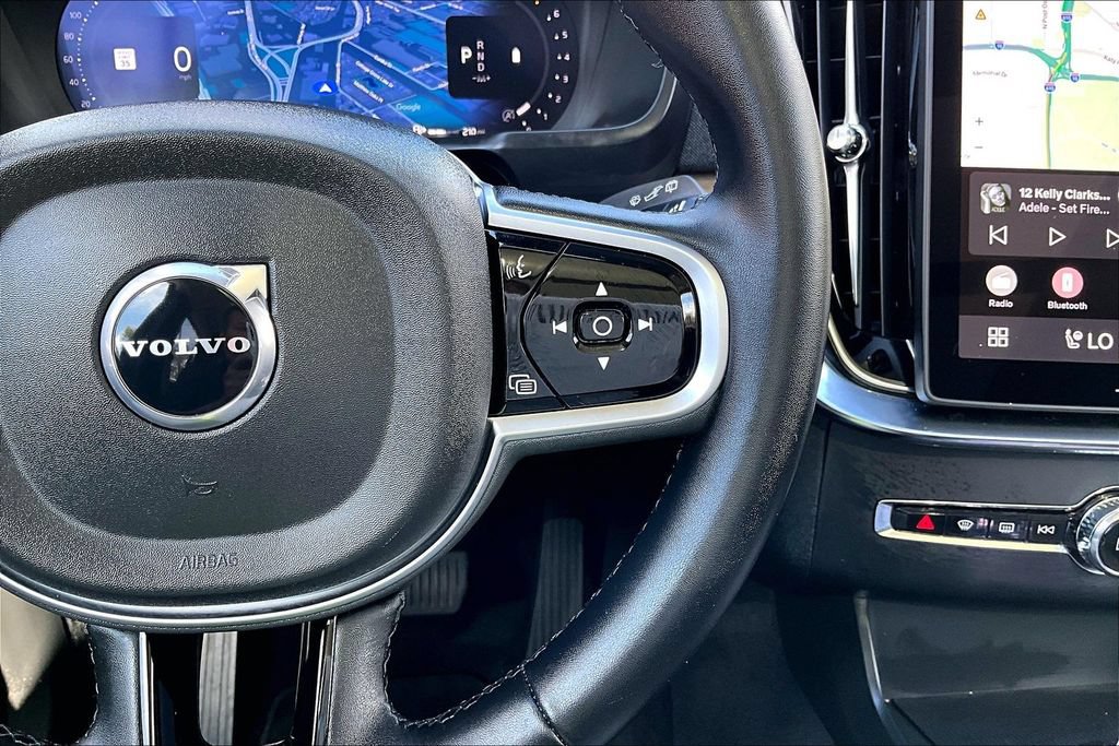 Used 2025 Volvo XC90 B6 Plus AWD/4WD image 26