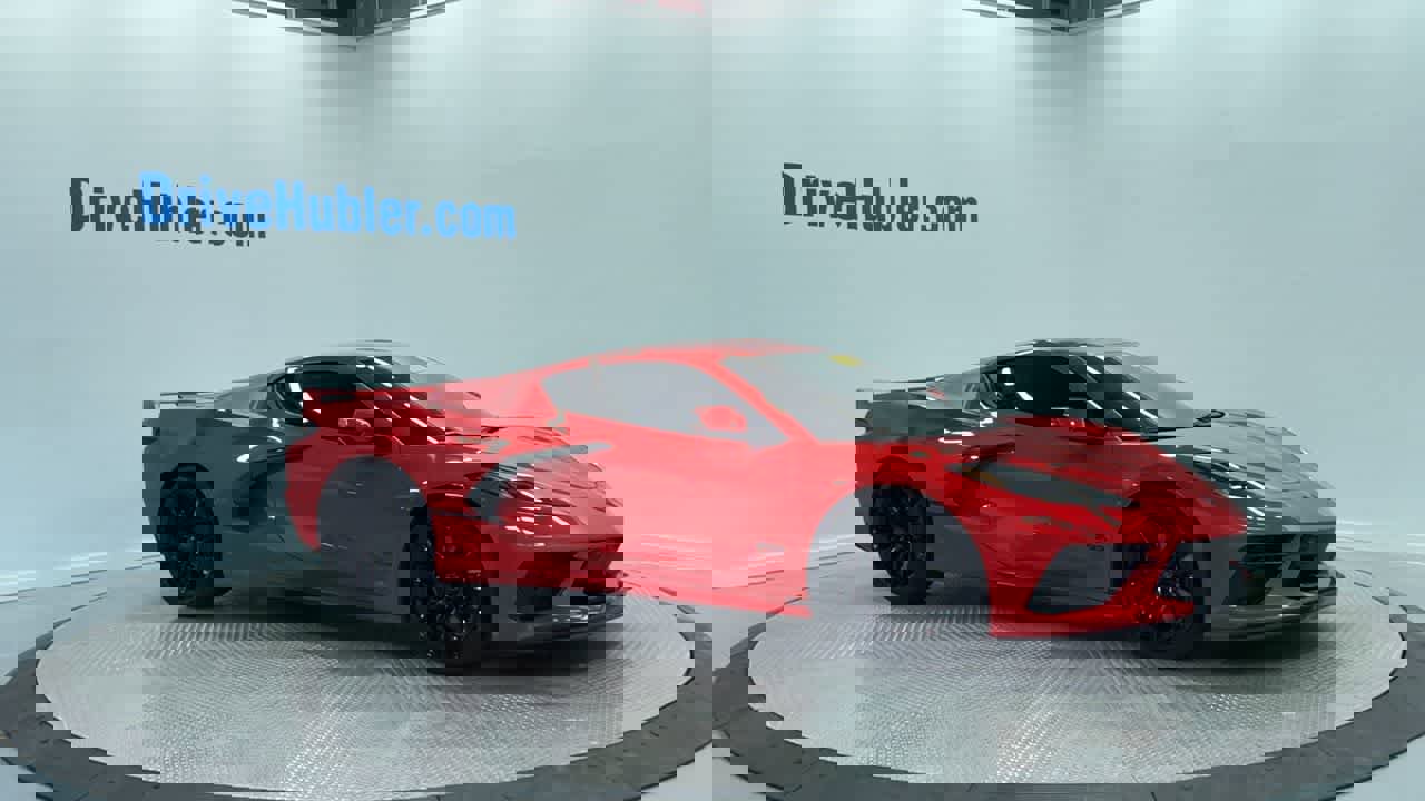 Used 2023 Chevrolet Corvette Stingray Preferred Cpe w/ Z51 Performance Package image 5