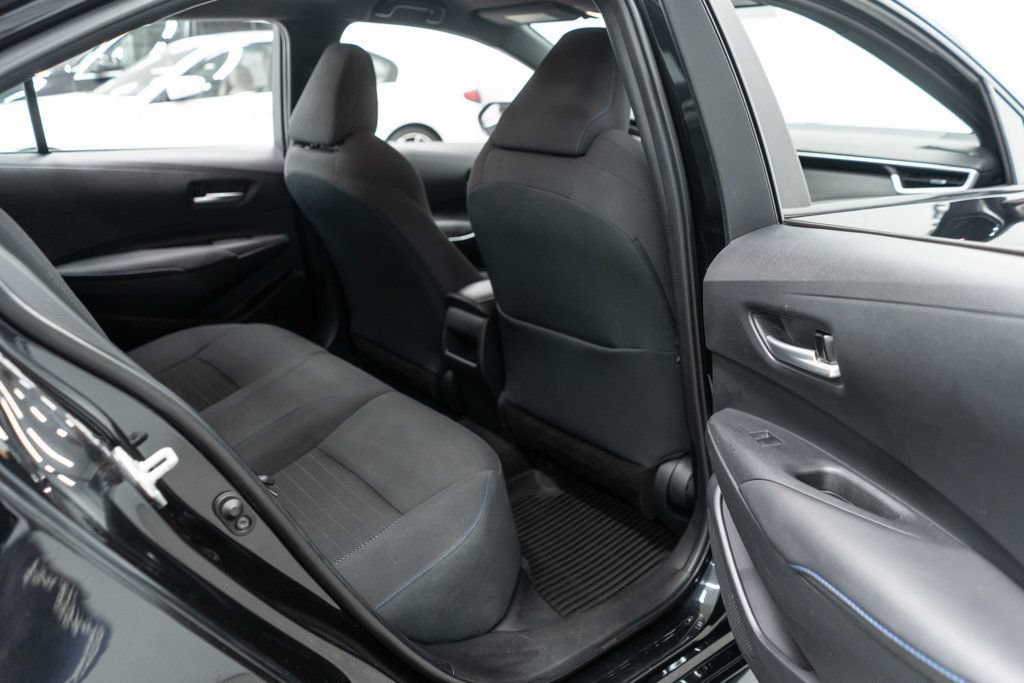 Used 2021 Toyota Corolla SE FWD image 12