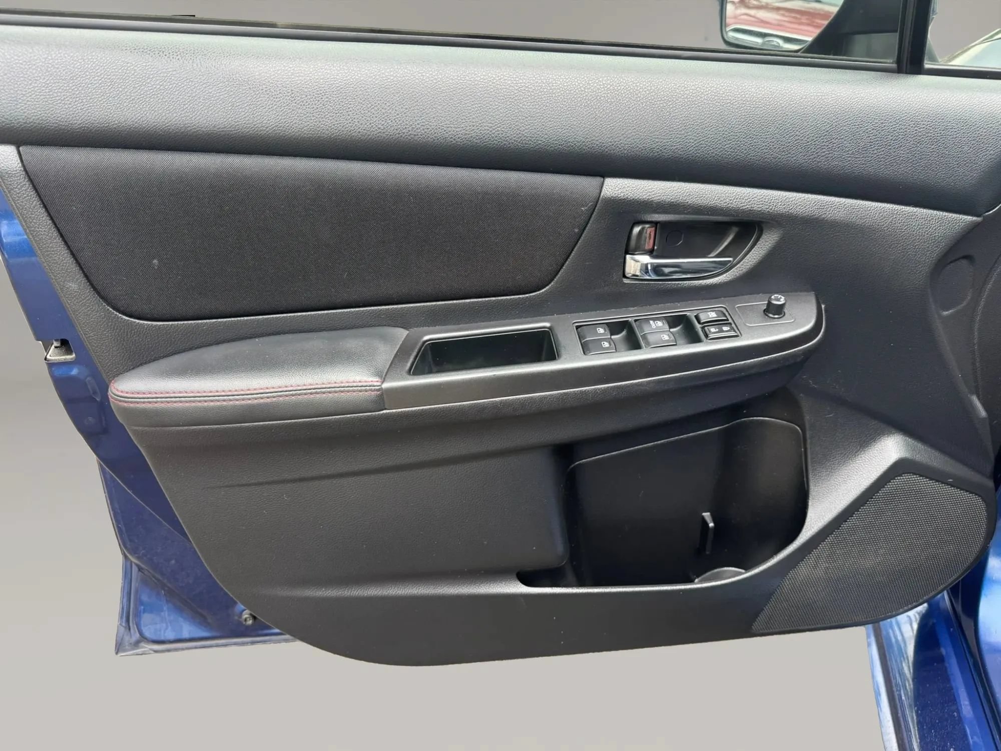 Used 2015 Subaru WRX Premium AWD/4WD image 9