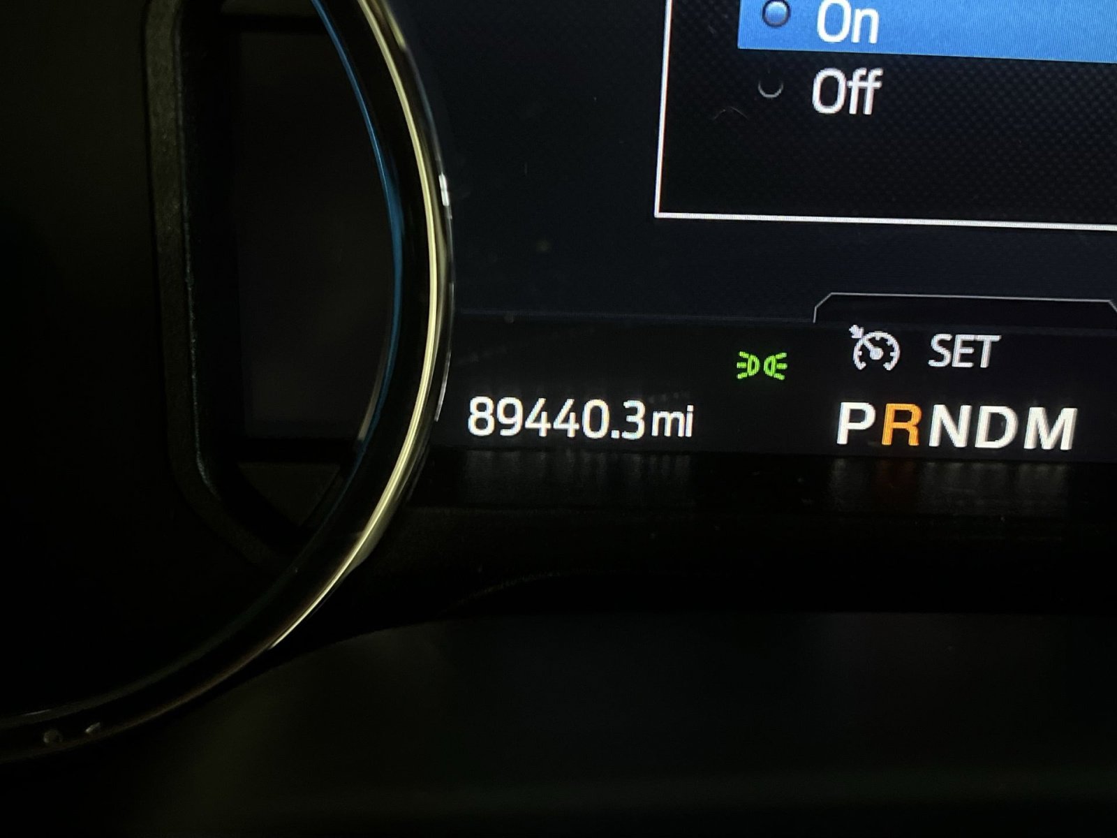 Used 2020 Ford Expedition XLT w/ Equipment Group 202A AWD/4WD image 17