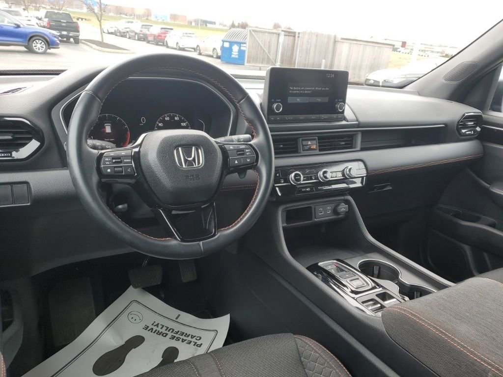 Certified 2023 Honda Pilot Sport image 27