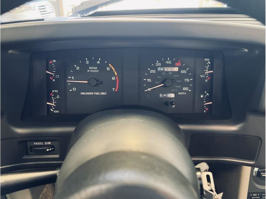 Used 1988 Ford Mustang GT image 25