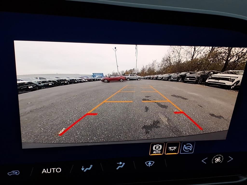 New 2026 Chevrolet Equinox EV LT image 22