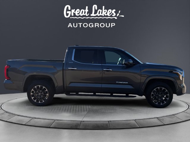 Used 2025 Toyota Tundra Limited AWD/4WD image 6