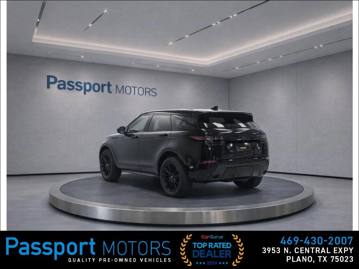 Used 2024 Land Rover Range Rover Evoque Dynamic SE AWD/4WD image 4