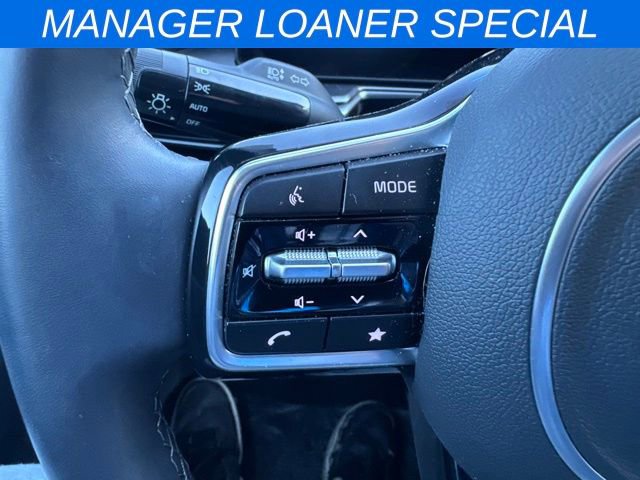 New 2025 Kia Sorento S image 18