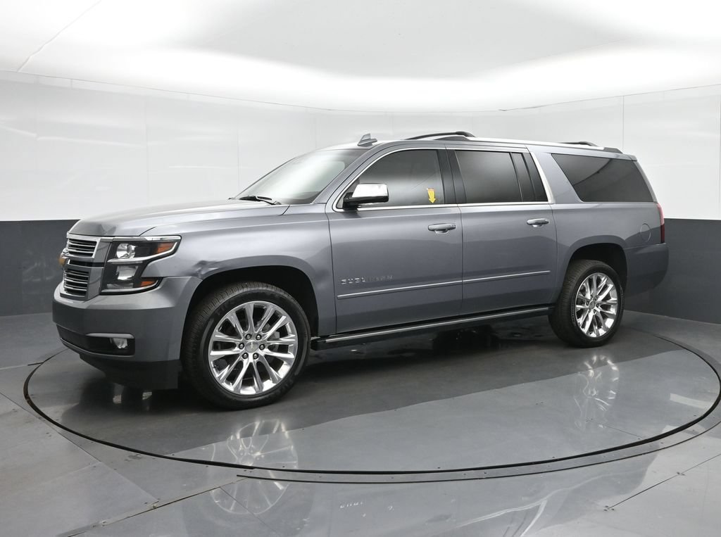 Used 2019 Chevrolet Suburban Premier w/ Premier Plus Edition AWD/4WD image 3
