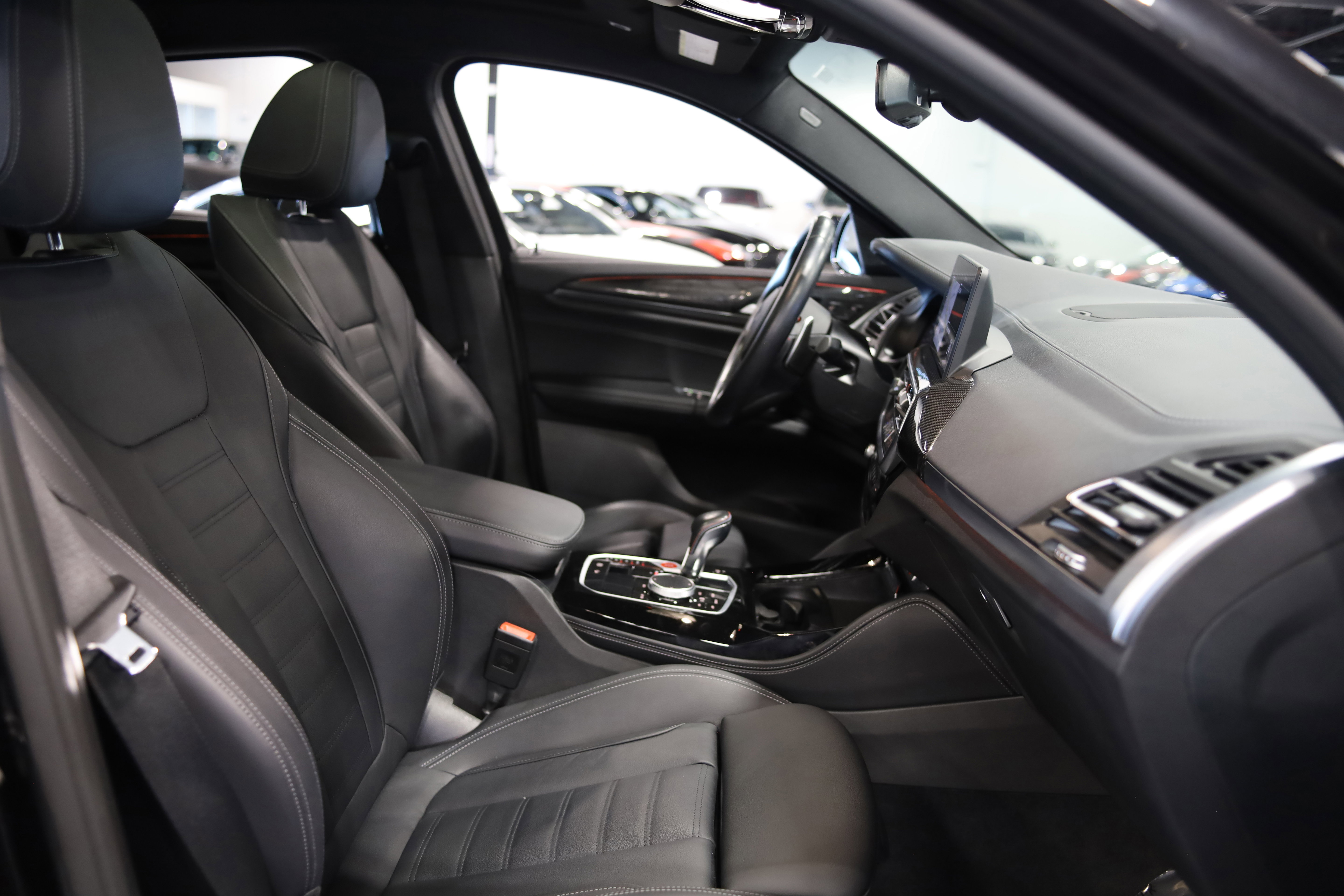 Used 2022 BMW X4 M AWD/4WD image 42