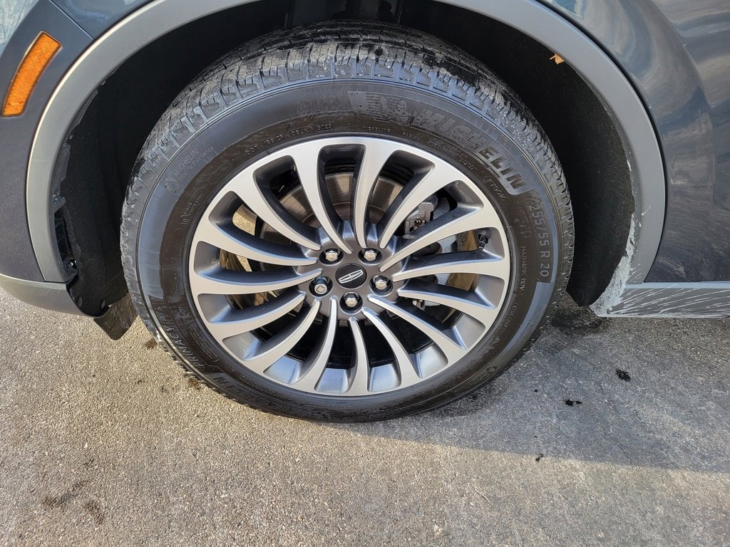 Certified 2024 Lincoln Aviator Reserve w/ Elements Package Plus image 15