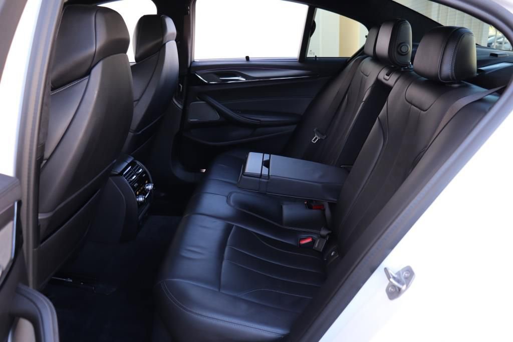 Used 2019 BMW M5 w/ Executive Package image 21