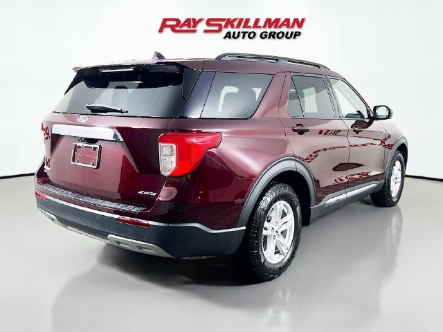 Used 2022 Ford Explorer XLT w/ Equipment Group 202A AWD/4WD image 7