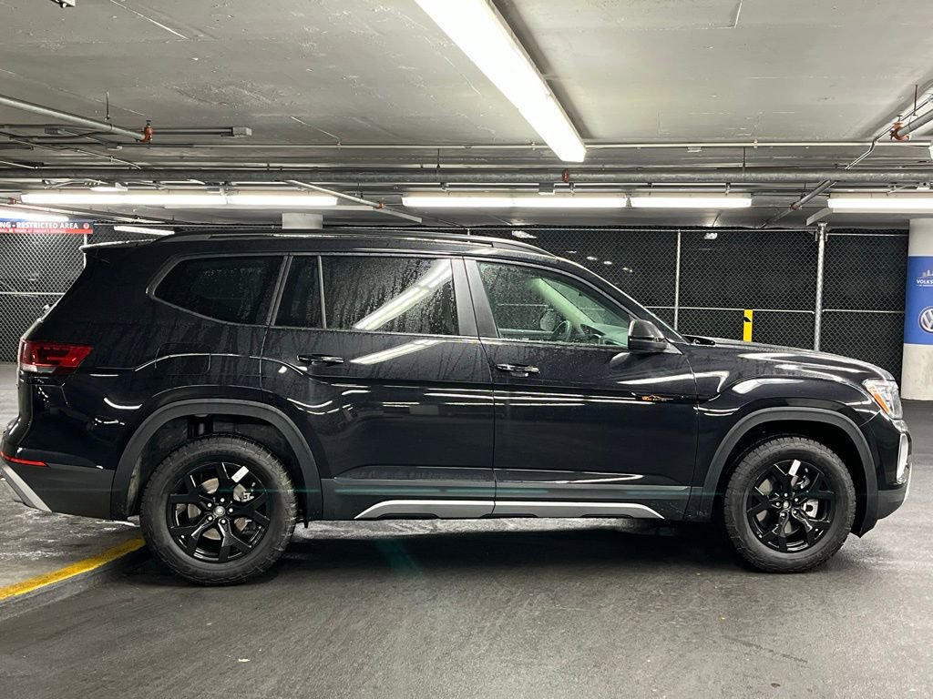 New 2026 Volkswagen Atlas Peak Edition image 41