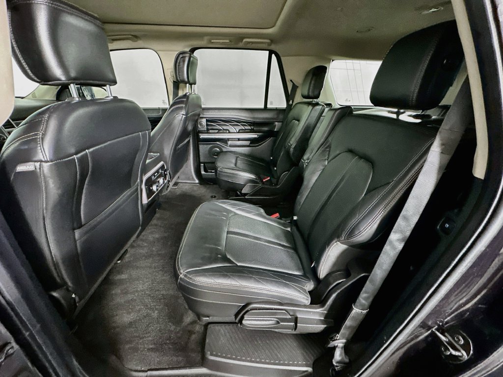 Used 2019 Ford Expedition Max Platinum AWD/4WD image 34