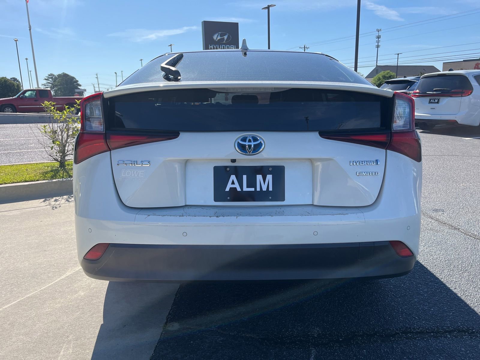 Used 2019 Toyota Prius Limited FWD image 5