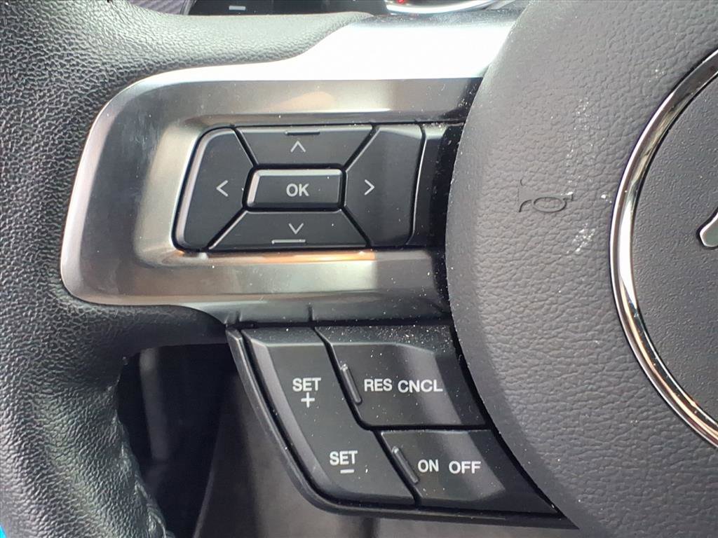 Used 2017 Ford Mustang Coupe image 17