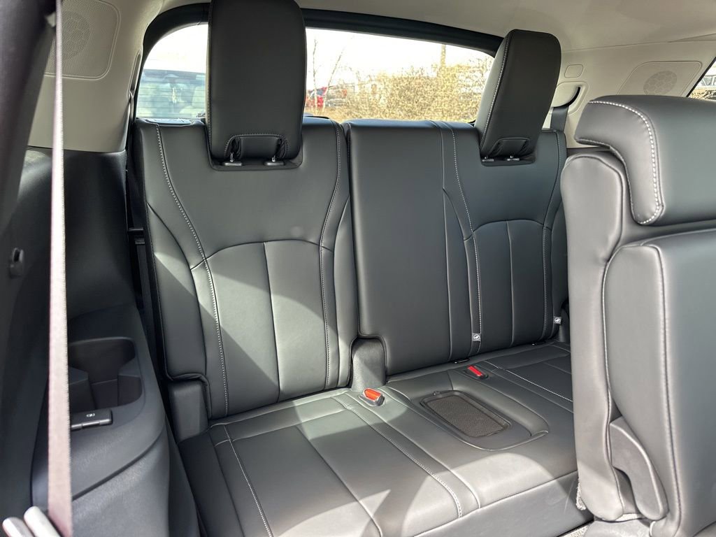 New 2026 INFINITI QX60 Luxe w/ Cargo Package image 26