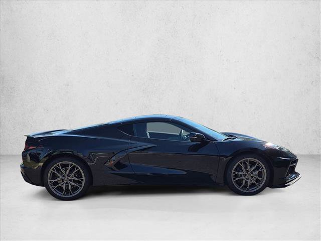 Used 2025 Chevrolet Corvette Stingray Preferred Cpe w/ 2LT RWD image 4