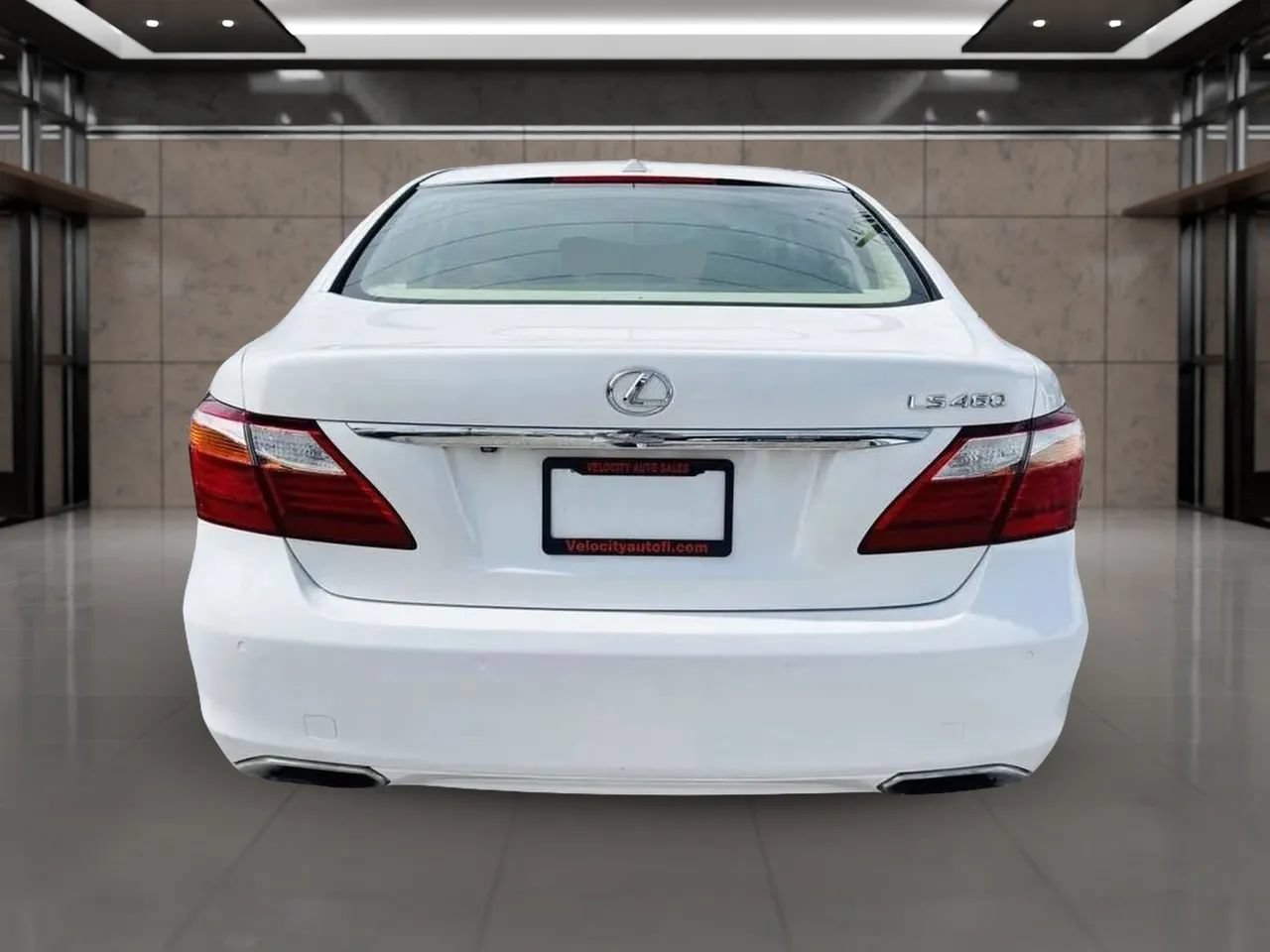 Used 2012 Lexus LS 460 w/ Comfort Pkg RWD image 4