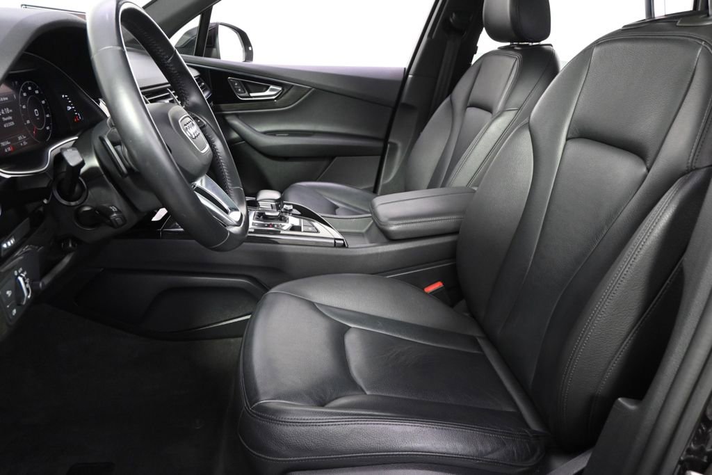 Used 2018 Audi Q7 3.0T Premium Plus w/ Premium Plus Package image 13