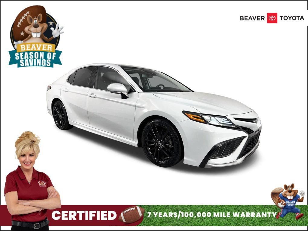 Used 2022 Toyota Camry XSE w/ Cold Weather Package AWD/4WD image 1