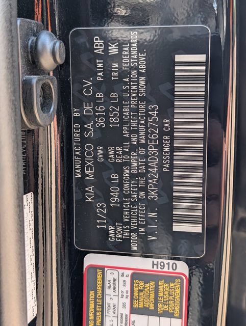 Used 2023 Kia Rio LX FWD image 29