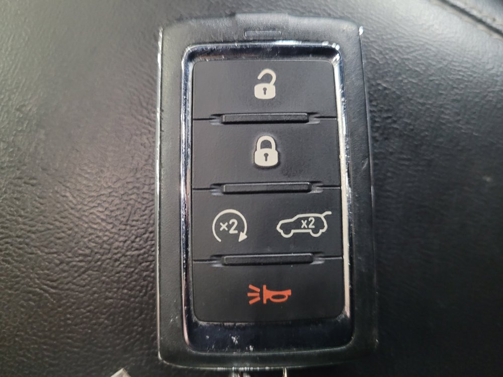 Used 2023 Jeep Grand Cherokee Altitude AWD/4WD image 32