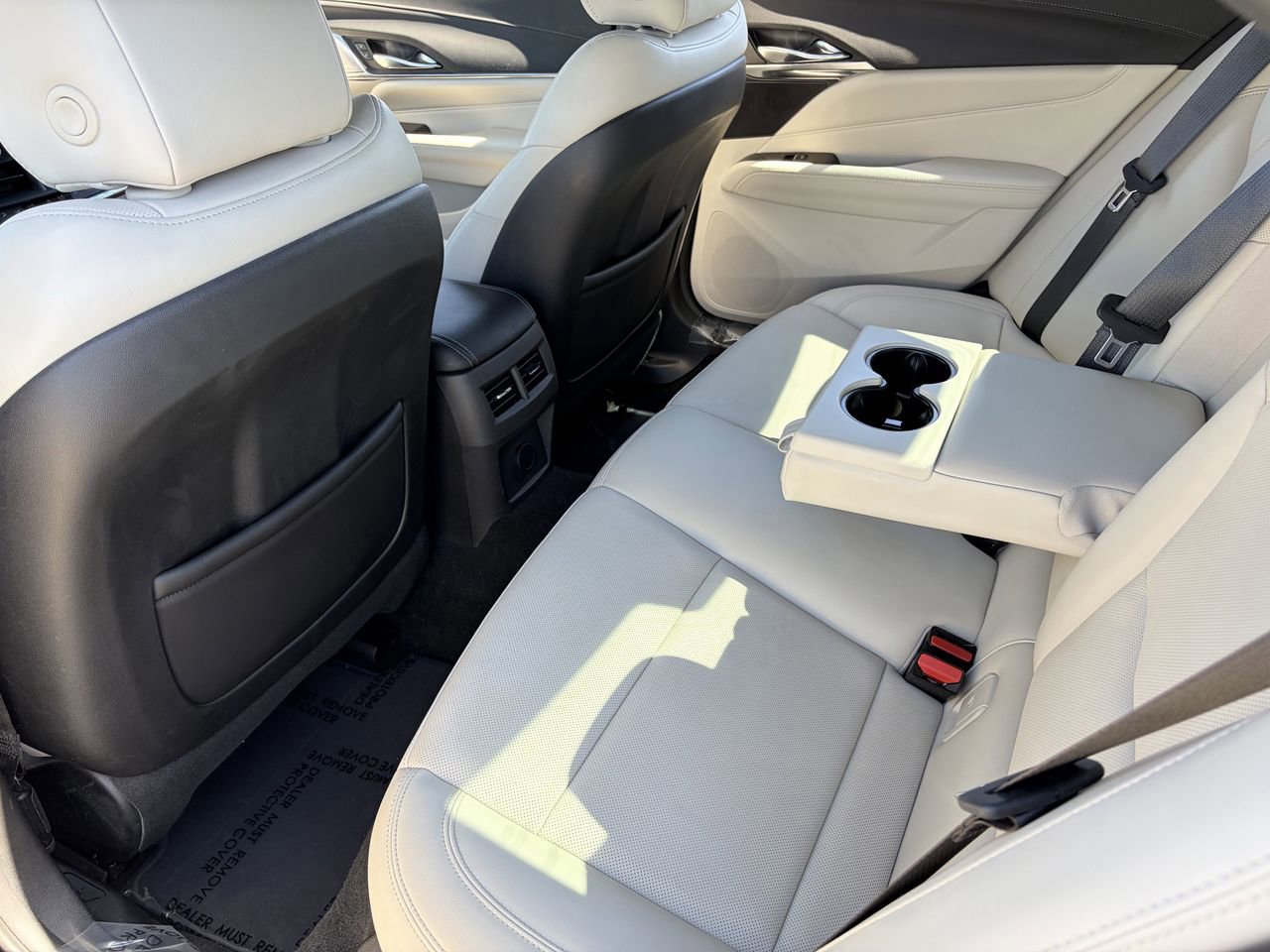 Certified 2023 Cadillac CT4 Premium Luxury image 17