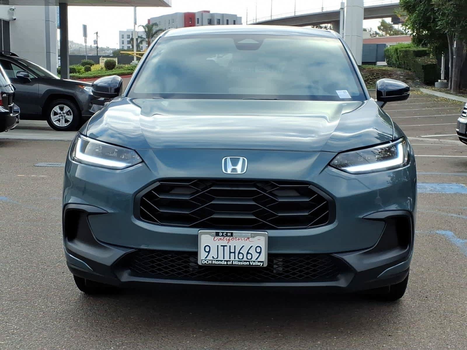 Used 2024 Honda HR-V Sport image 3
