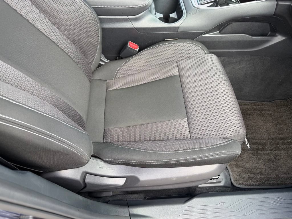 Used 2023 Subaru Outback Premium AWD/4WD image 16
