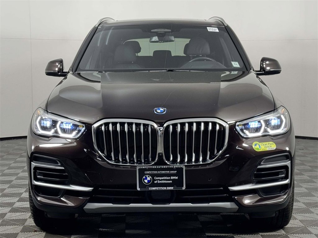 Used 2023 BMW X5 xDrive45e w/ Executive Package image 6