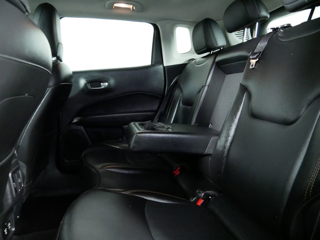 Used 2019 Jeep Compass Limited AWD/4WD image 16